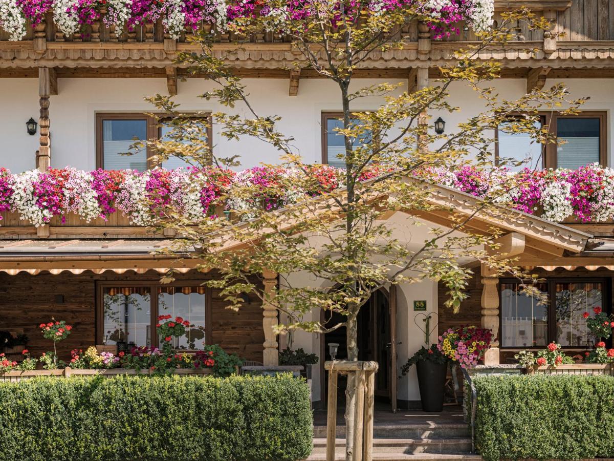 Hotel Garni Larcherhof Mayrhofen Esterno foto